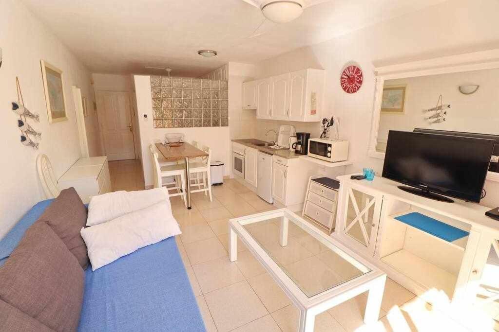 Royal Gardens Studio 123 Tenerife Rental & Sales ปลายาเดลาสอเมริกาส ภายนอก รูปภาพ