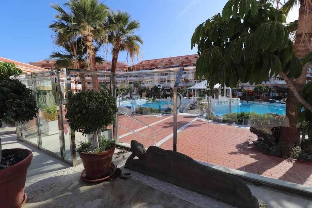 Royal Gardens Studio 123 Tenerife Rental & Sales ปลายาเดลาสอเมริกาส ภายนอก รูปภาพ