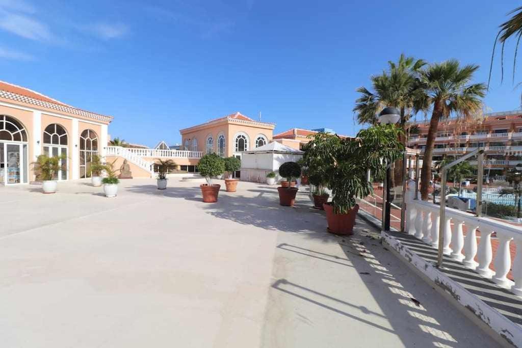 Royal Gardens Studio 123 Tenerife Rental & Sales ปลายาเดลาสอเมริกาส ภายนอก รูปภาพ